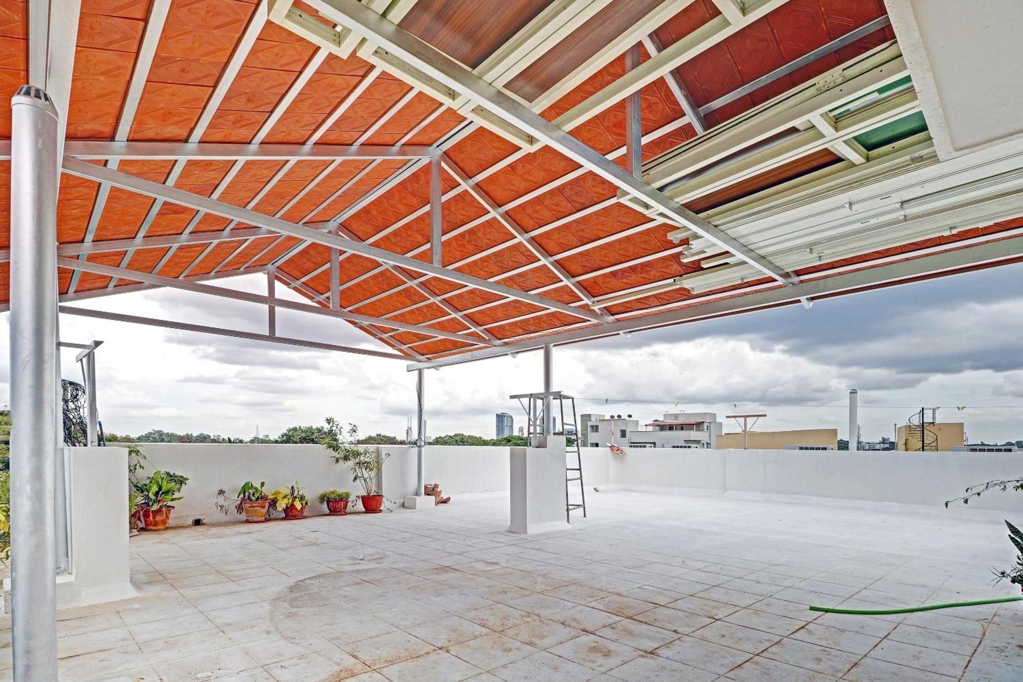 Capital O R R Residency Hotel Bangalore Buitenkant foto