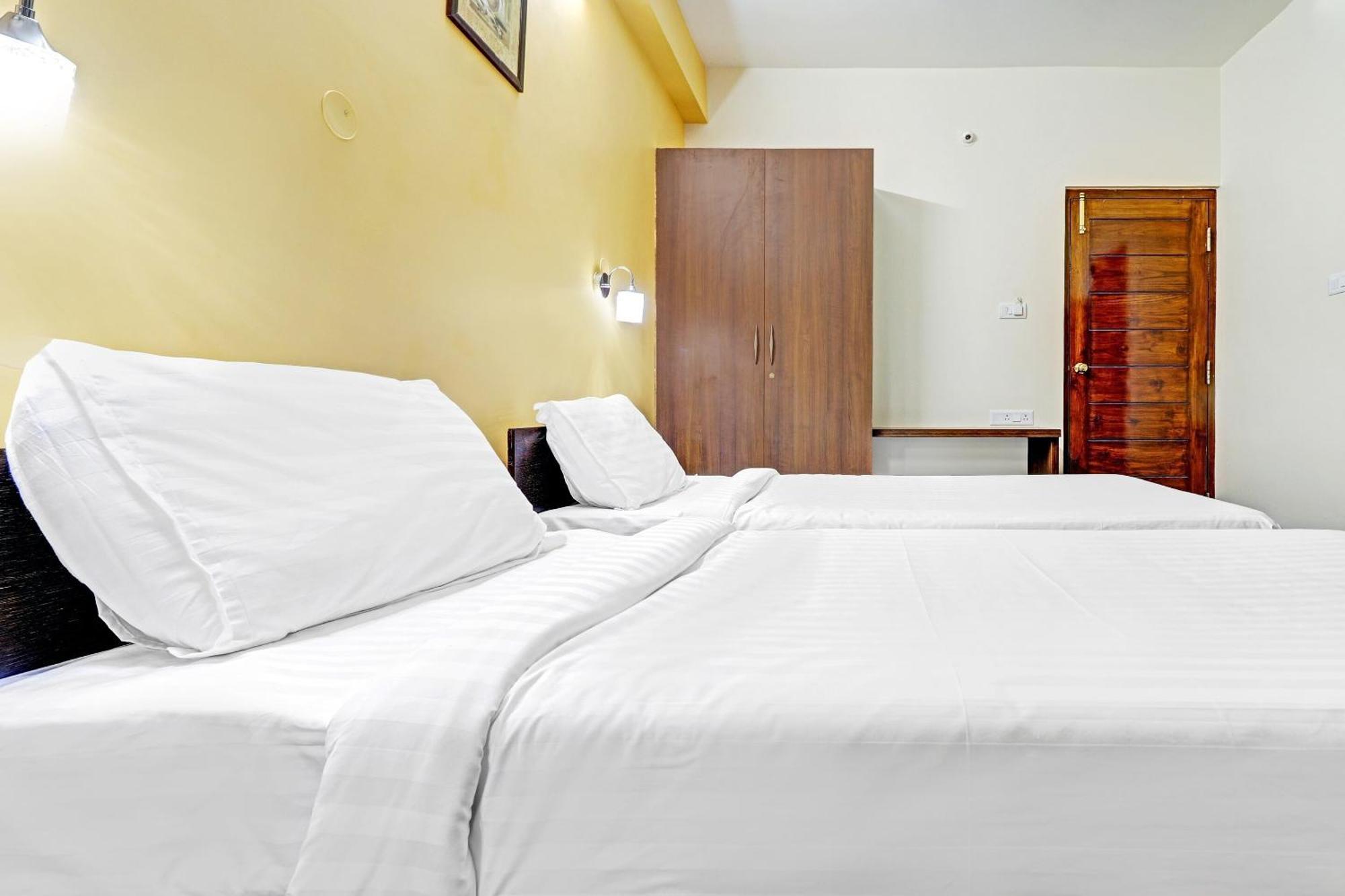 Capital O R R Residency Hotel Bangalore Buitenkant foto