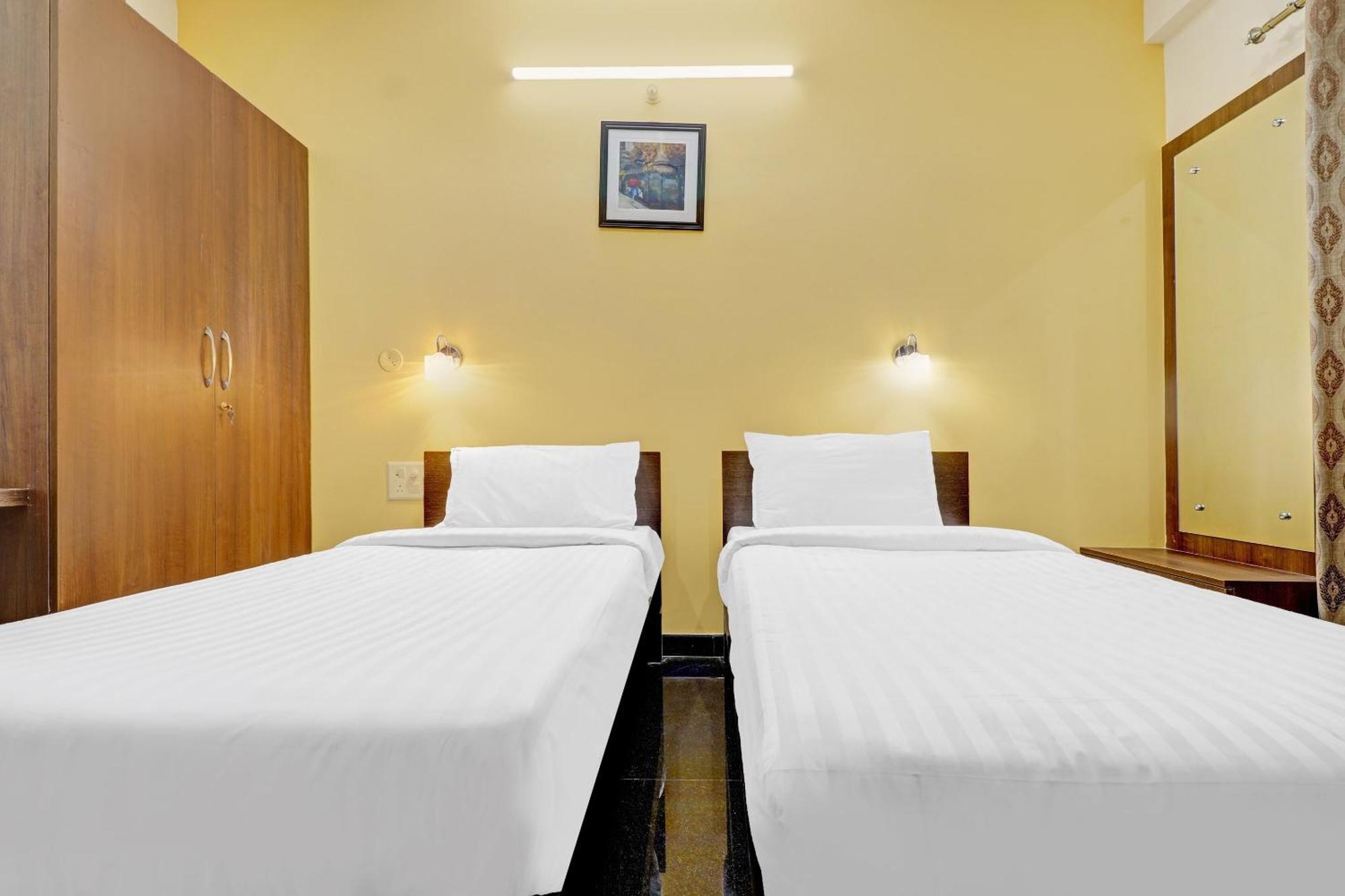 Capital O R R Residency Hotel Bangalore Buitenkant foto