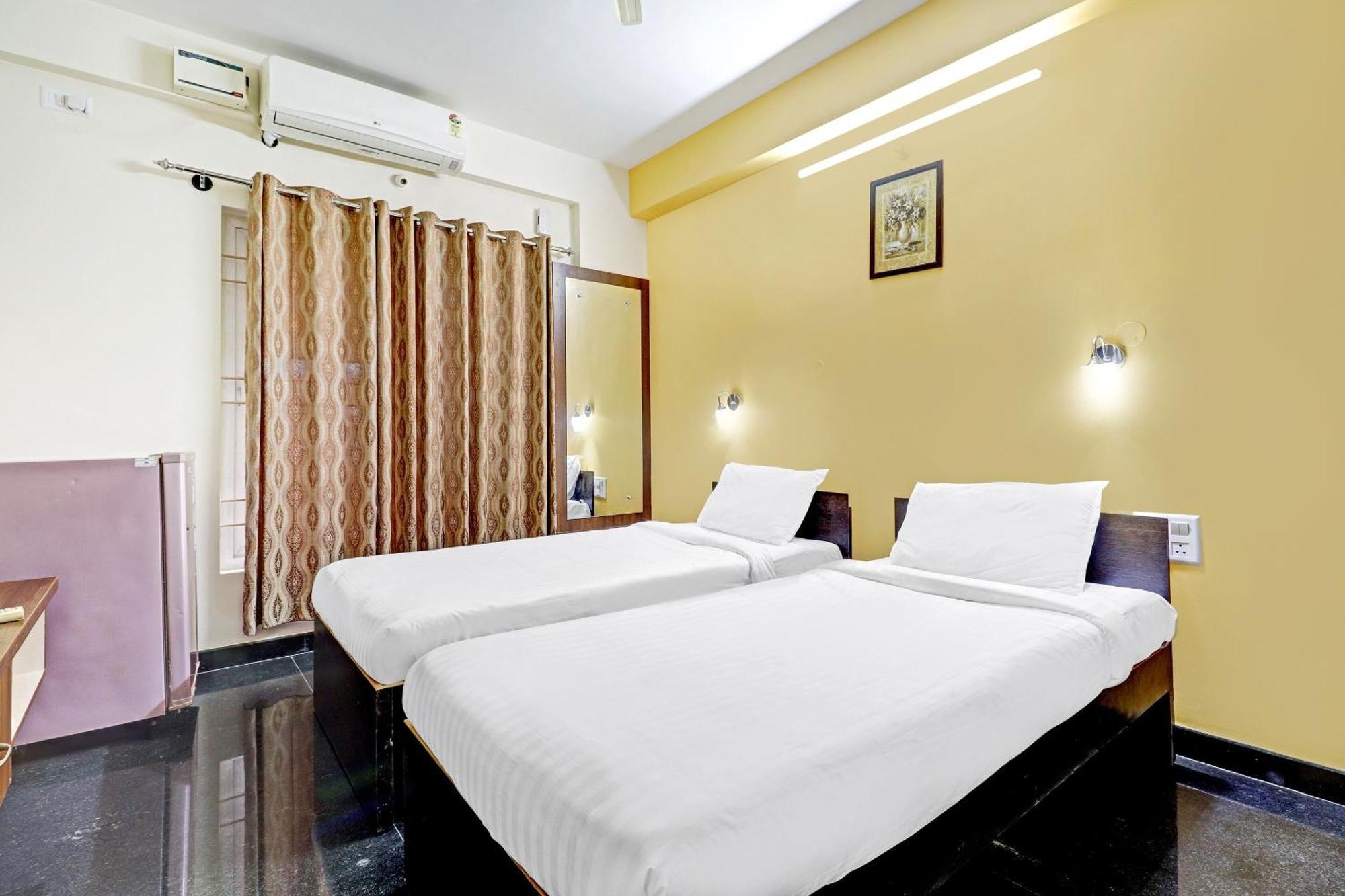 Capital O R R Residency Hotel Bangalore Buitenkant foto